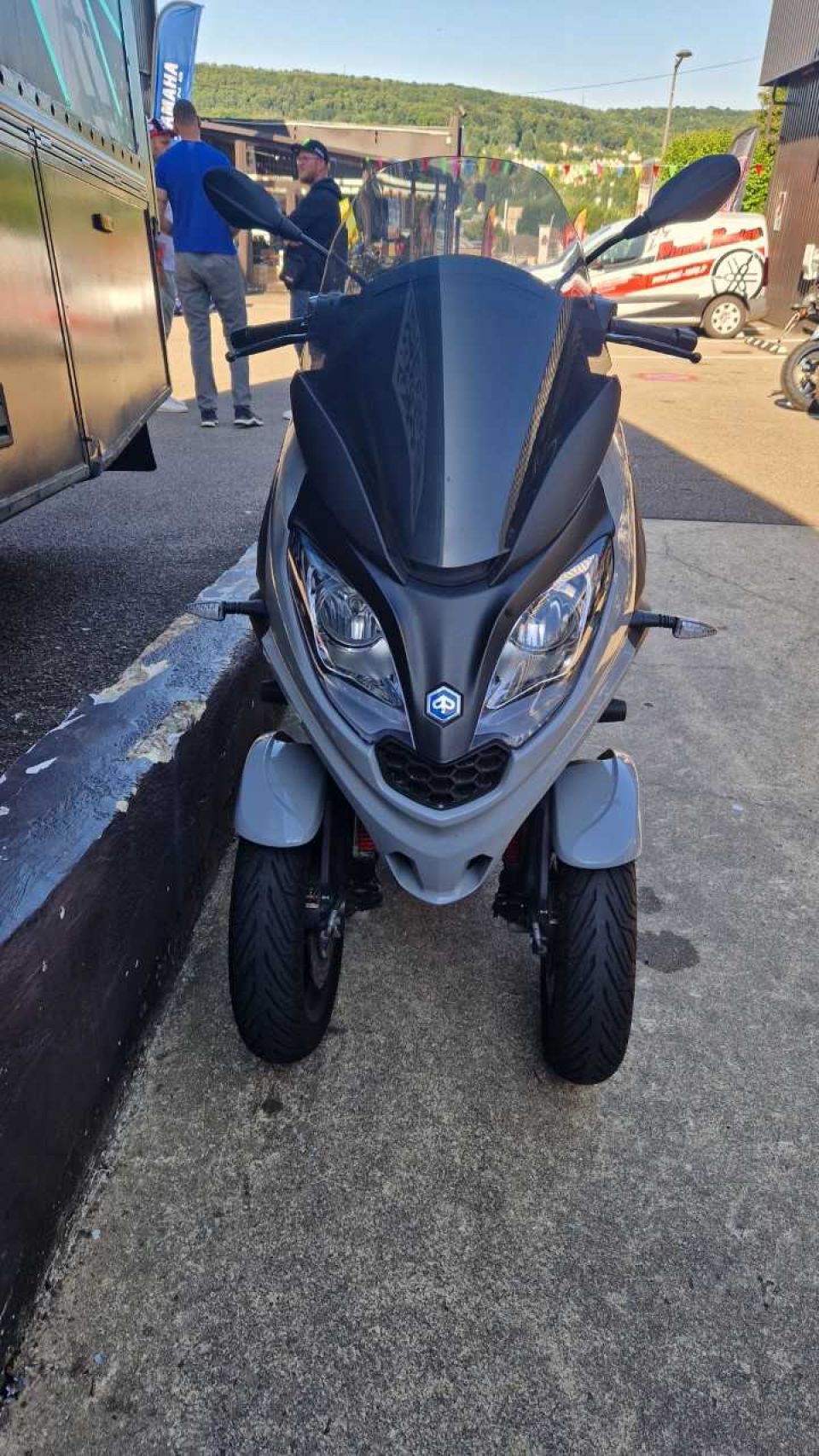 PIAGGIO MP3 300 HPE ABS ASR 4