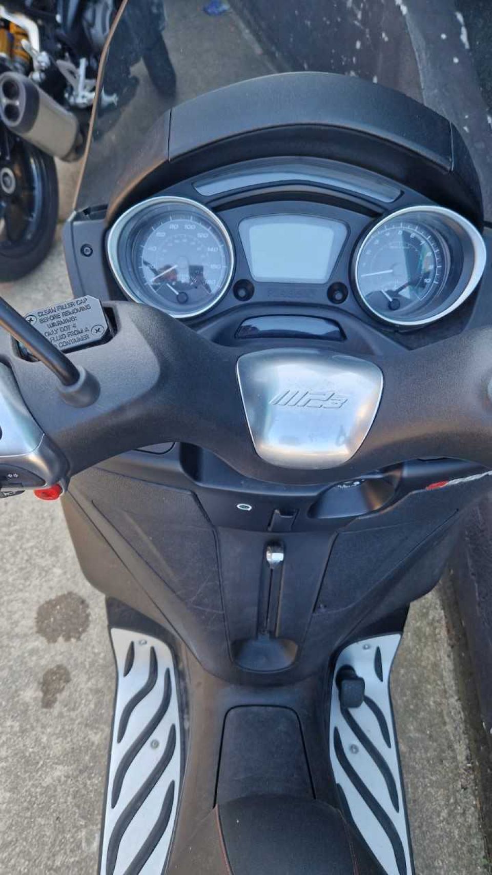 PIAGGIO MP3 300 HPE ABS ASR 4