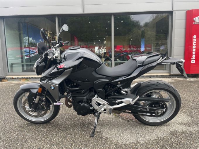 BMW F900R 4