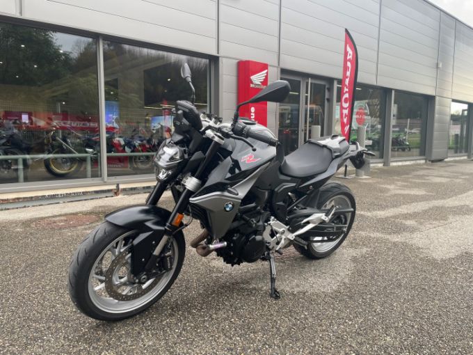 BMW F900R 4