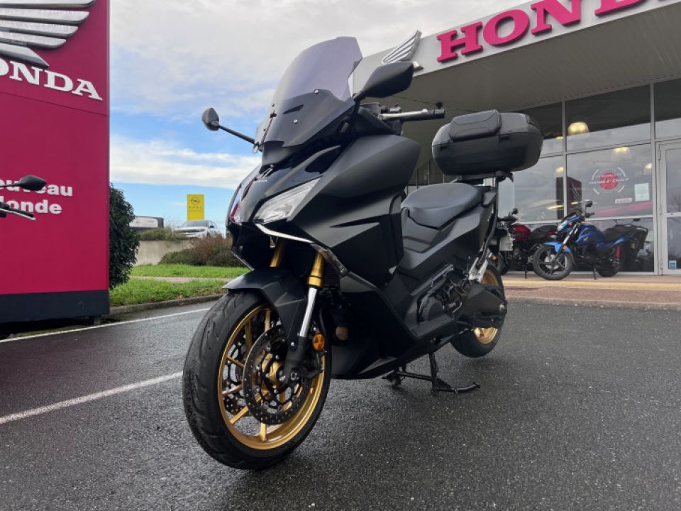 HONDA NSS FORZA 750 4