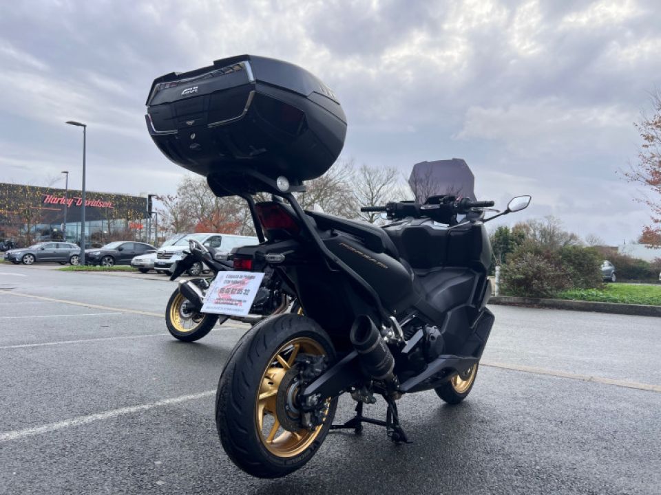 HONDA NSS FORZA 750 4