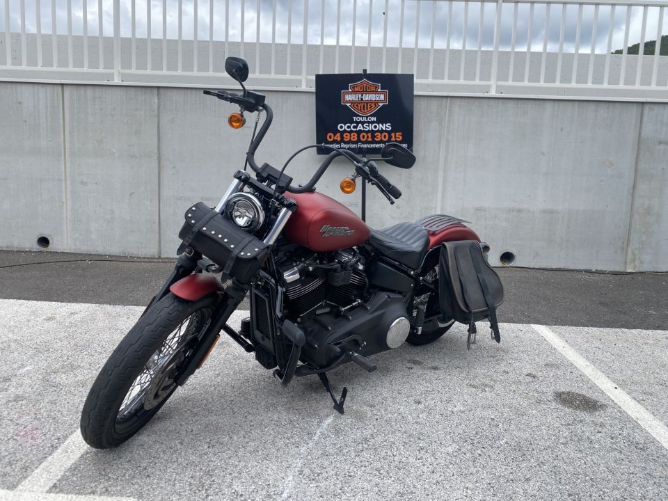 HARLEY-DAVIDSON SOFTAIL STREET BOB 1745 4