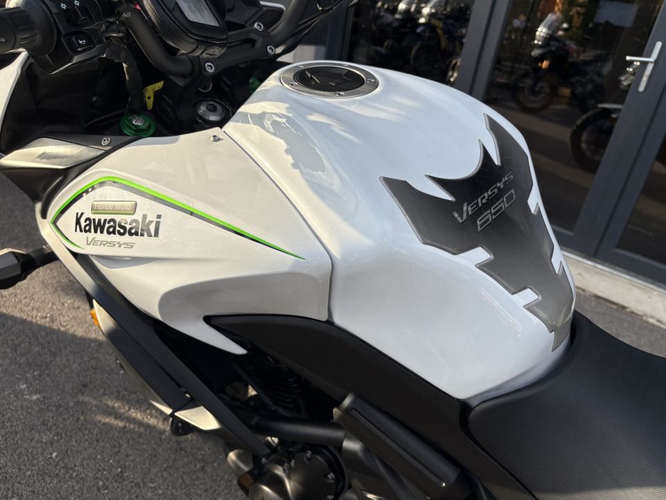 KAWASAKI VERSYS 650 4