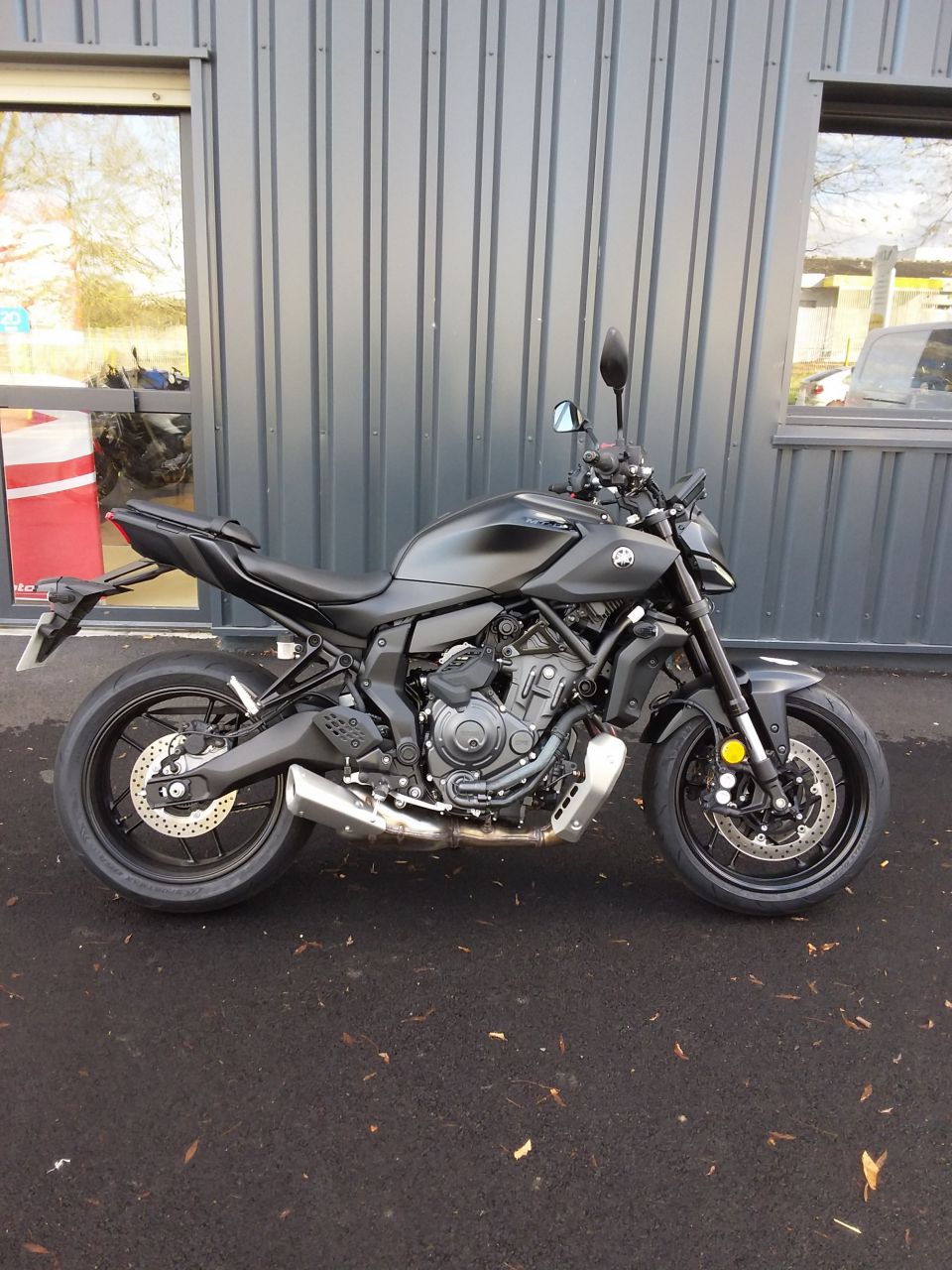 YAMAHA MT-07 Y-AMT 4