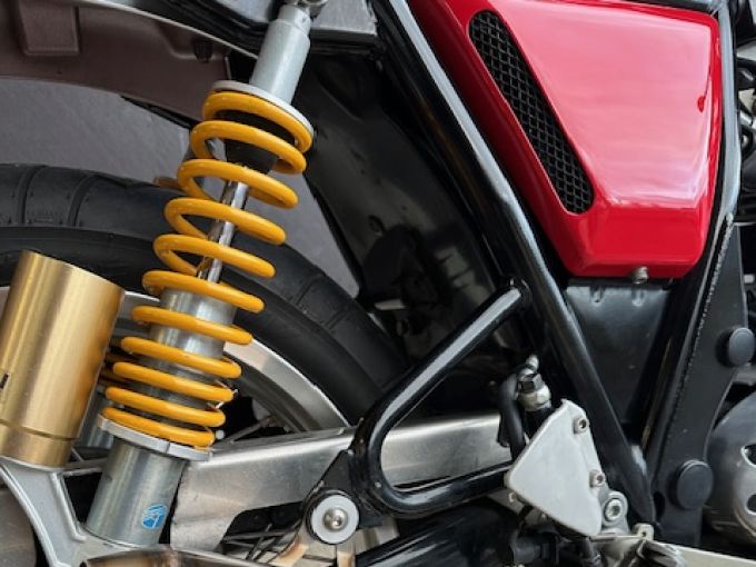 ROYAL ENFIELD Continental GT 535 4