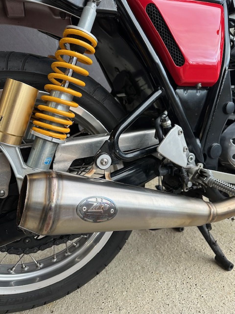 ROYAL ENFIELD Continental GT 535 4