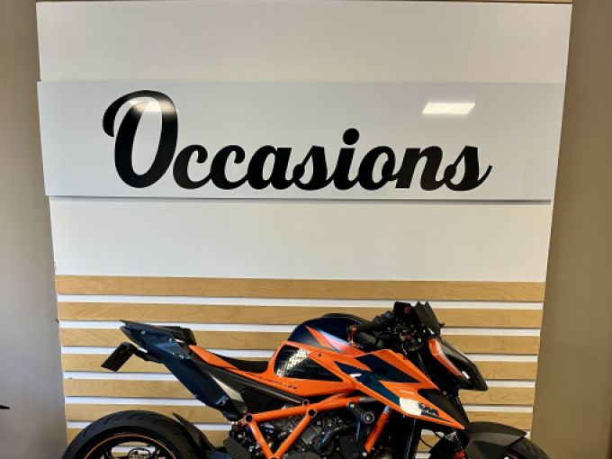 KTM 1290 SUPER DUKE R 4