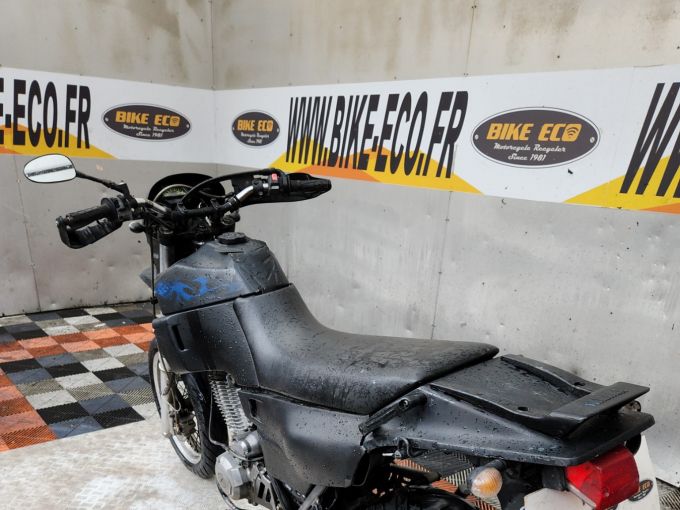 YAMAHA XTE 4
