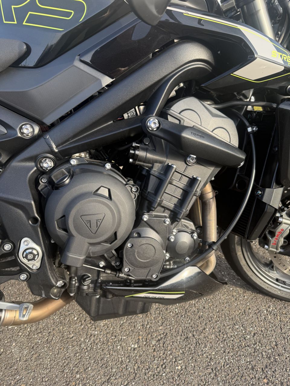 TRIUMPH STREET TRIPLE 765 RS 4