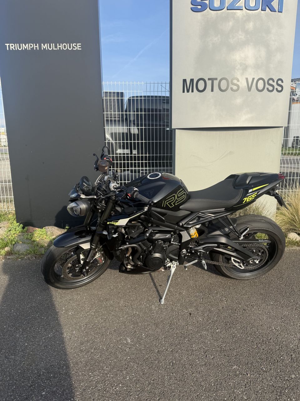 TRIUMPH STREET TRIPLE 765 RS 4