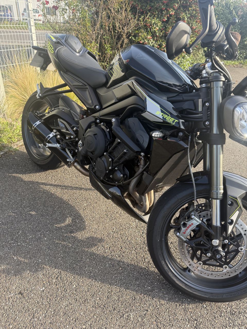 TRIUMPH STREET TRIPLE 765 RS 4