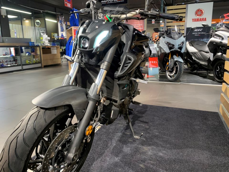 YAMAHA MT-07 PURE 35KW 4