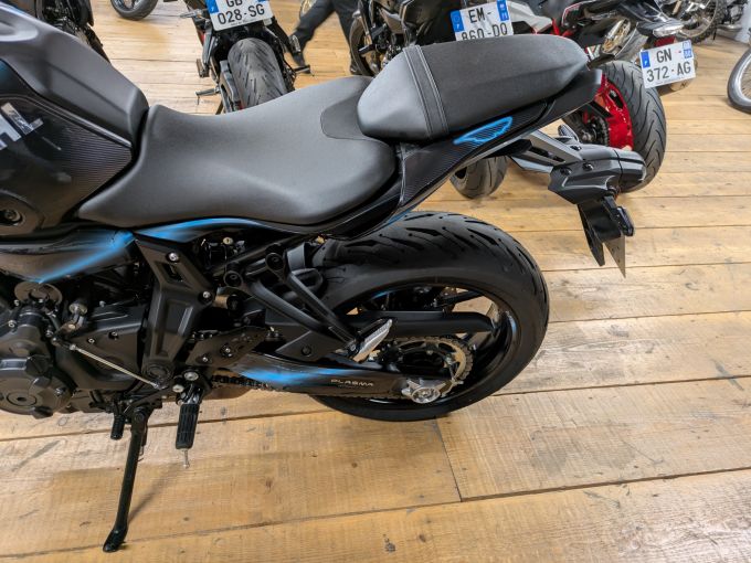 YAMAHA MT-07 (47.5CV) 4
