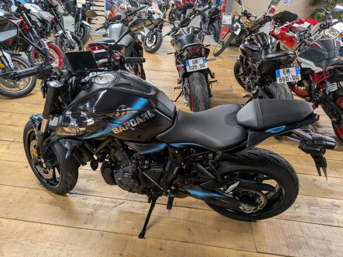 YAMAHA MT-07 (47.5CV) 4