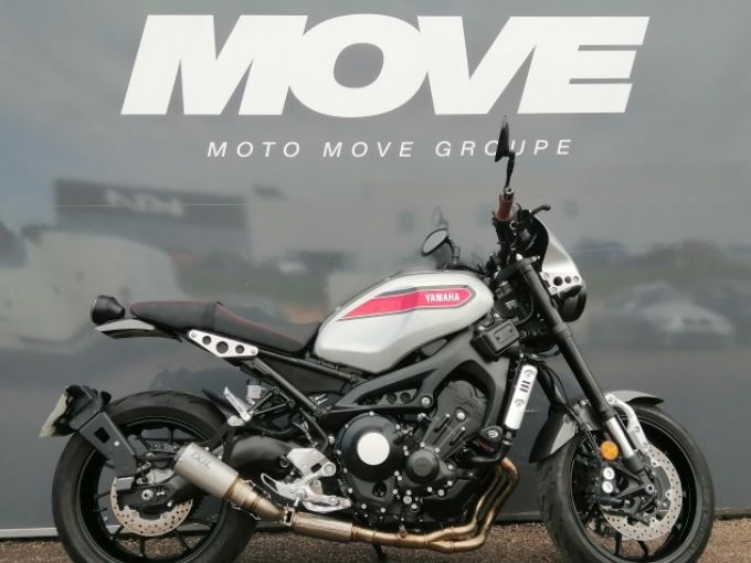 YAMAHA XSR 900 ABS 4