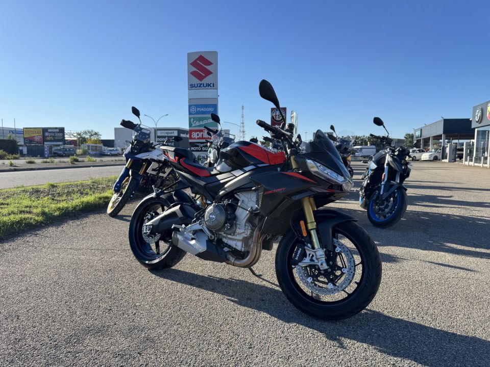 APRILIA TUONO 660 FACTORY 4