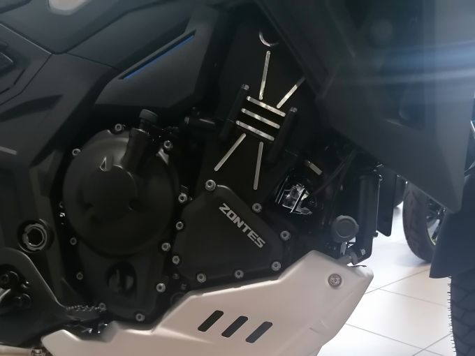 ZONTES ZT 703 F 4
