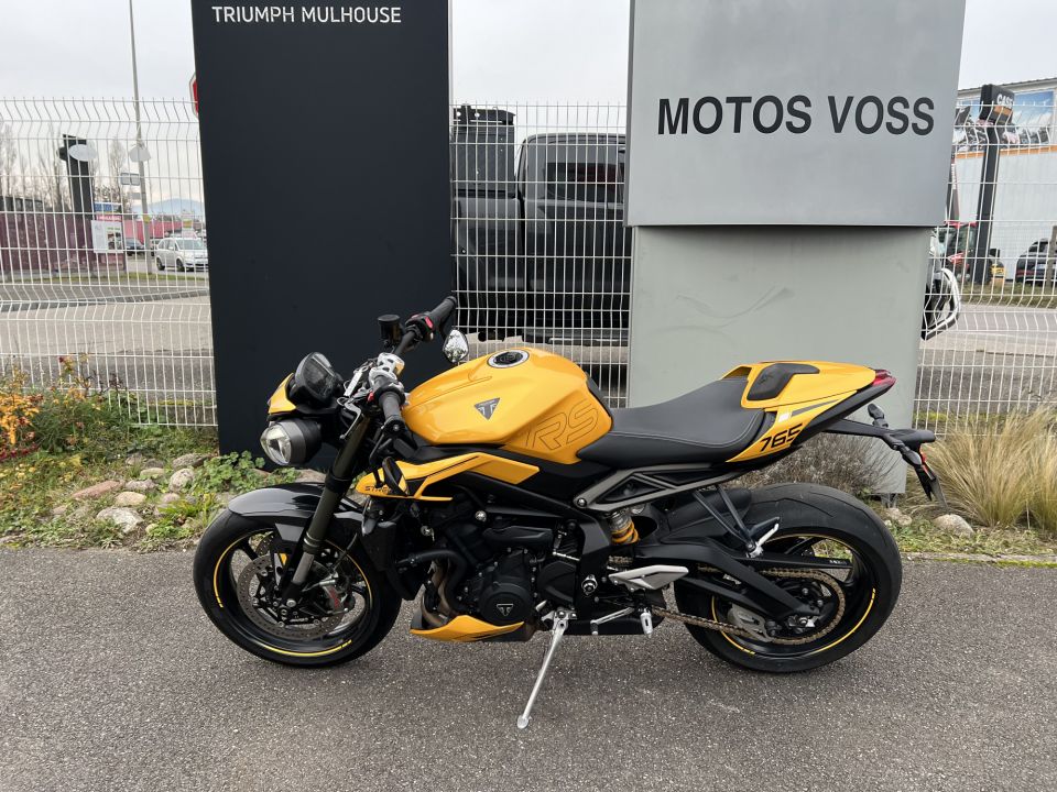 TRIUMPH STREET TRIPLE 765 RS 4