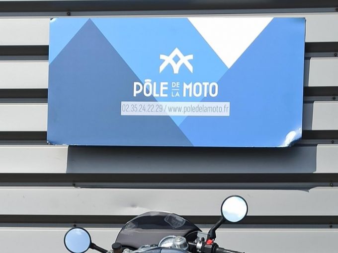 VOXAN CAFE RACER 4