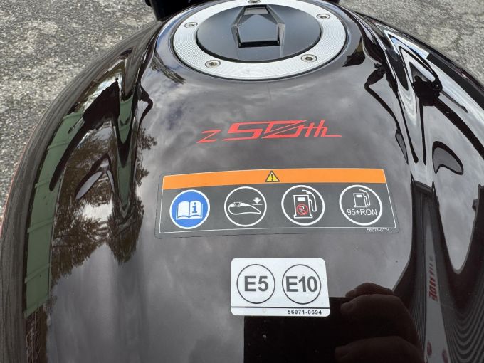 KAWASAKI Z 900 RS 50TH 4