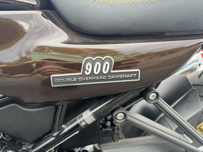 KAWASAKI Z 900 RS 50TH 4