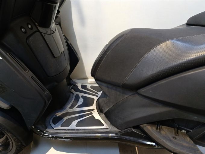 PEUGEOT METROPOLIS 400 4