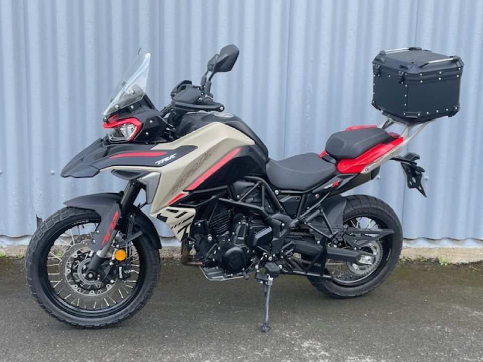 BENELLI TRK  702  X 4