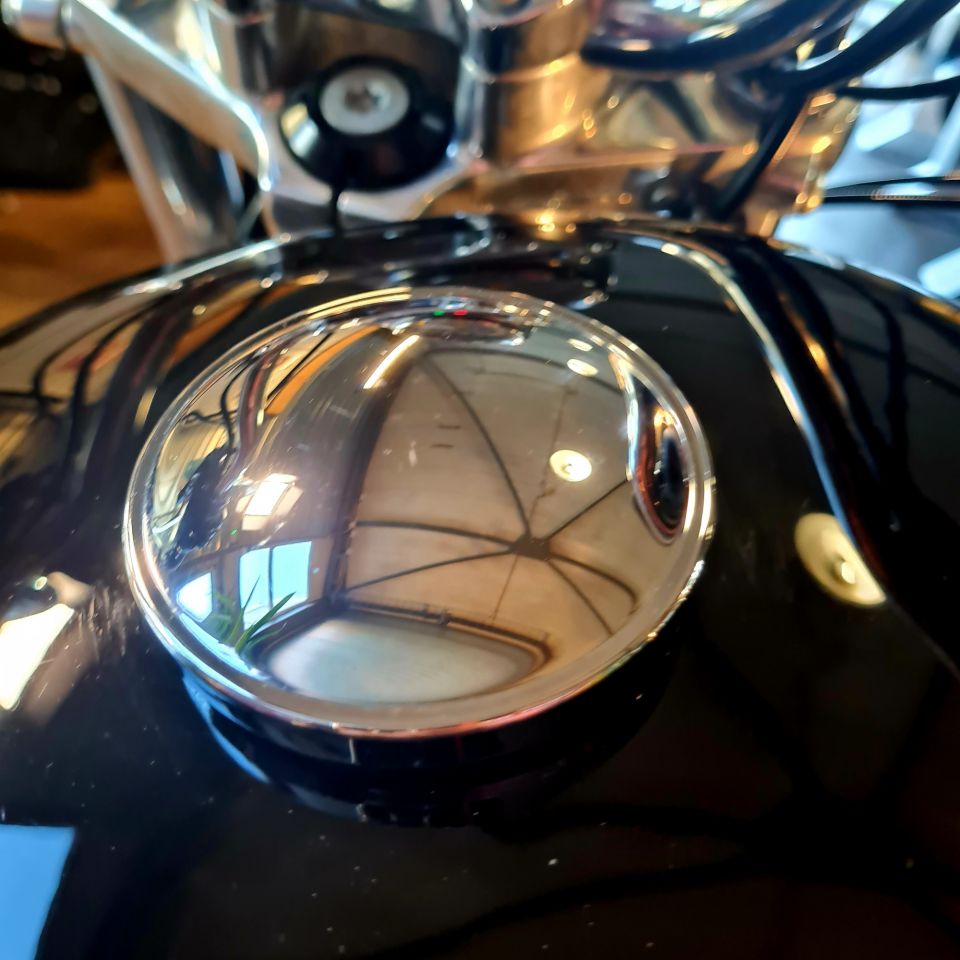 HARLEY-DAVIDSON SPORTSTER SUPERLOW 1200 4