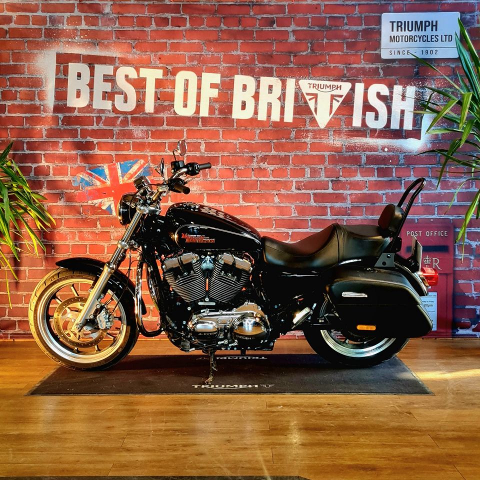 HARLEY-DAVIDSON SPORTSTER SUPERLOW 1200 4