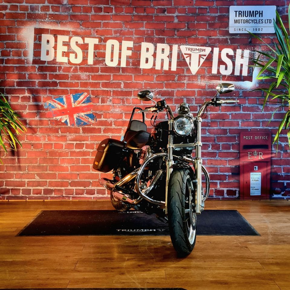 HARLEY-DAVIDSON SPORTSTER SUPERLOW 1200 4