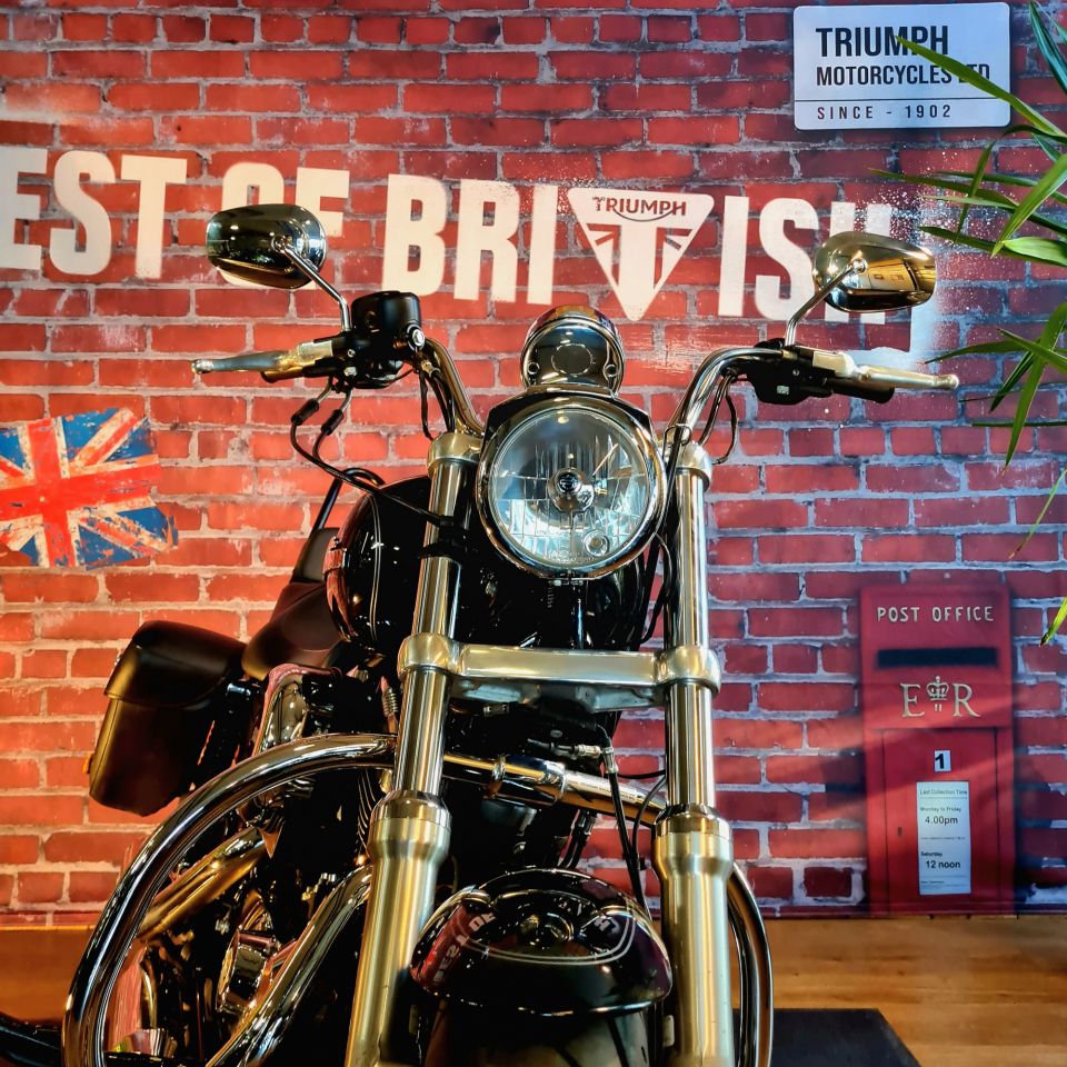 HARLEY-DAVIDSON SPORTSTER SUPERLOW 1200 4