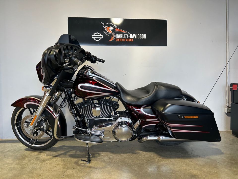 HARLEY-DAVIDSON TOURING STREET GLIDE 1690 4