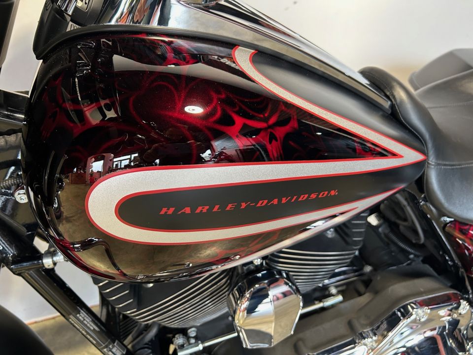 HARLEY-DAVIDSON TOURING STREET GLIDE 1690 4