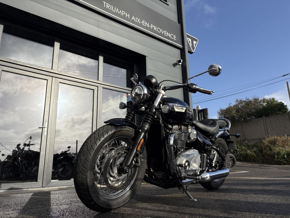TRIUMPH BONNEVILLE SPEEDMASTER 1200 4