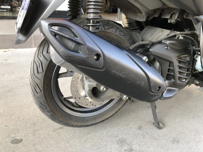 YAMAHA XMAX 125 4