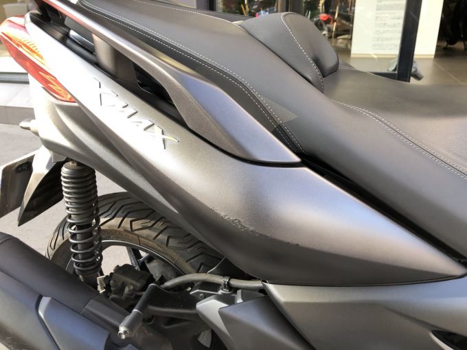 YAMAHA XMAX 125 4