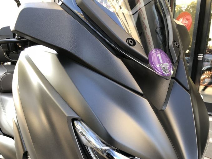 YAMAHA XMAX 125 4