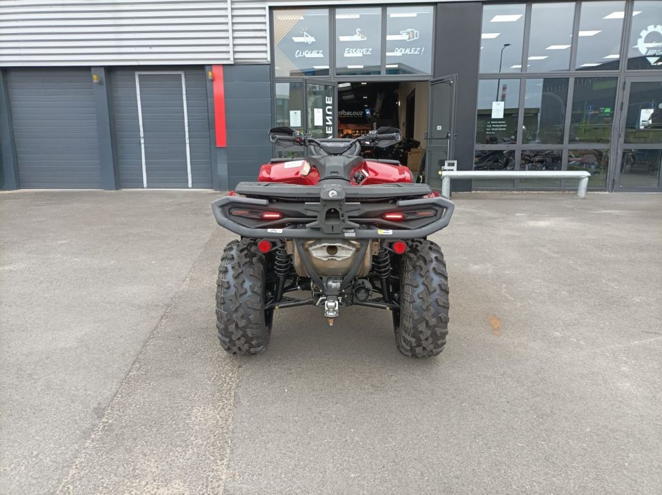 CAN-AM OUTLAN AGRICOLE 4