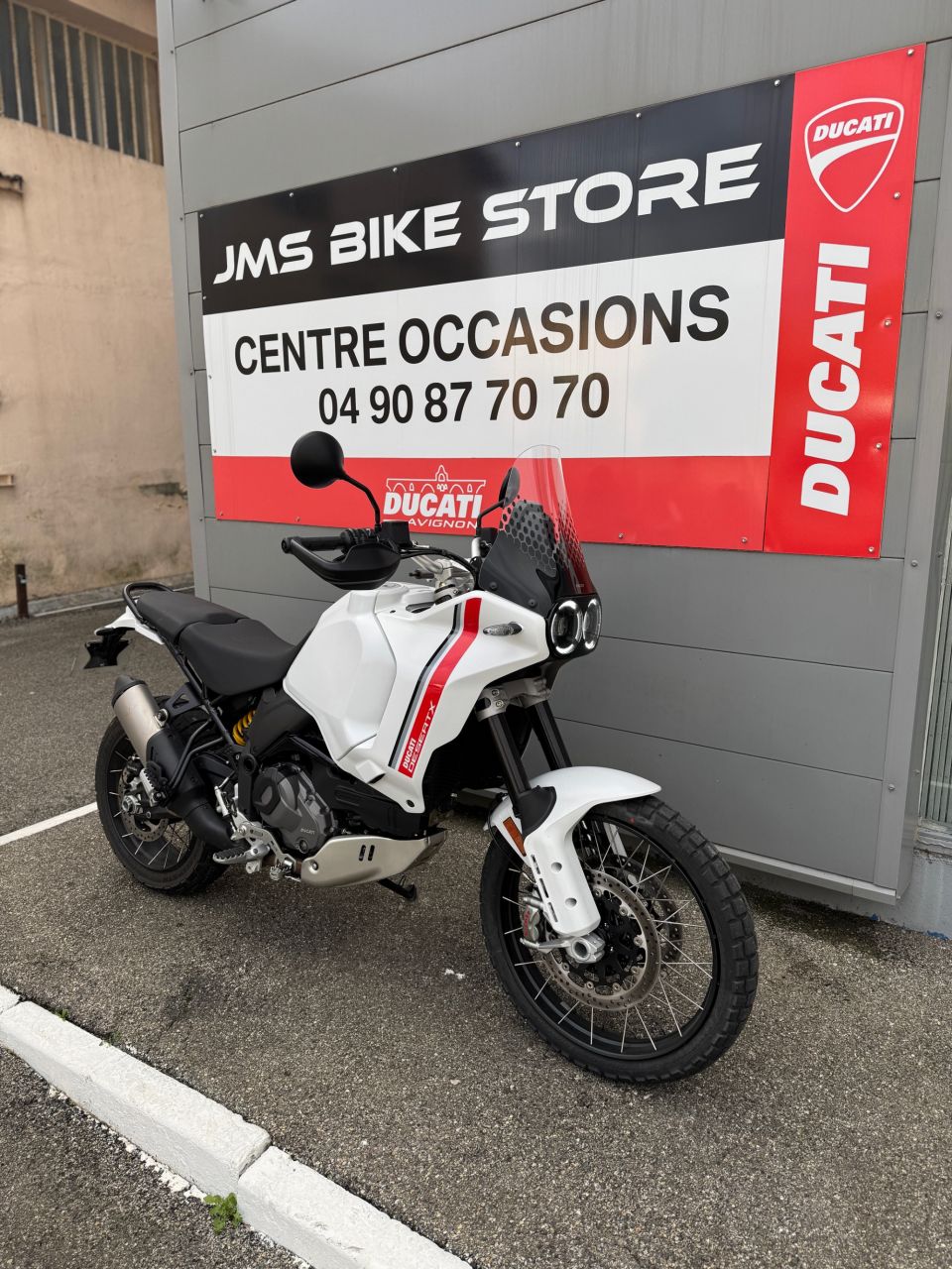 DUCATI DESERT X 4