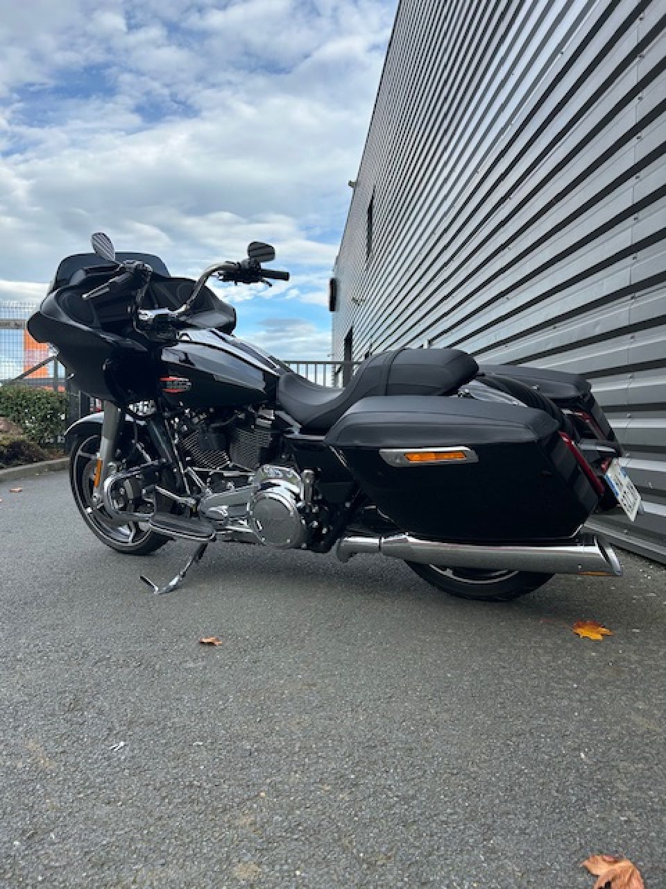 HARLEY-DAVIDSON TOURING ROAD GLIDE 1923 4