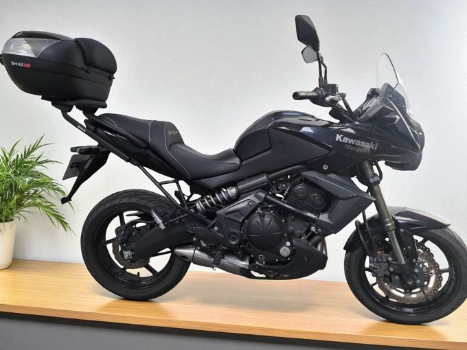 KAWASAKI VERSYS 650 4