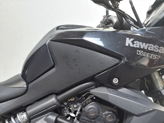 KAWASAKI VERSYS 650 4