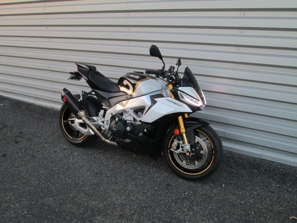 APRILIA TUONO 1100 V4 FACTORY 4
