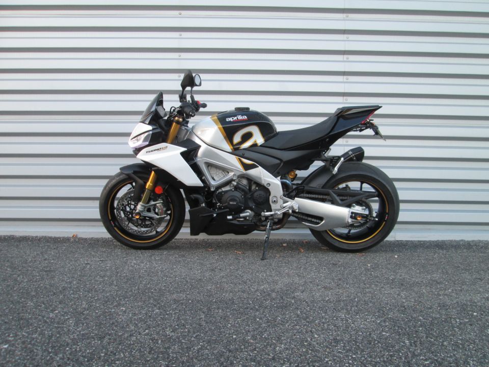 APRILIA TUONO 1100 V4 FACTORY 4