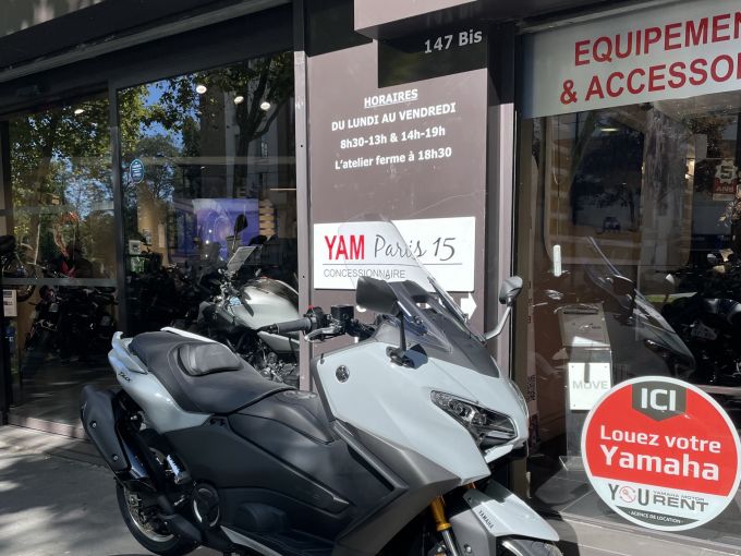 YAMAHA XP T-MAX 560 TECH MAX 4