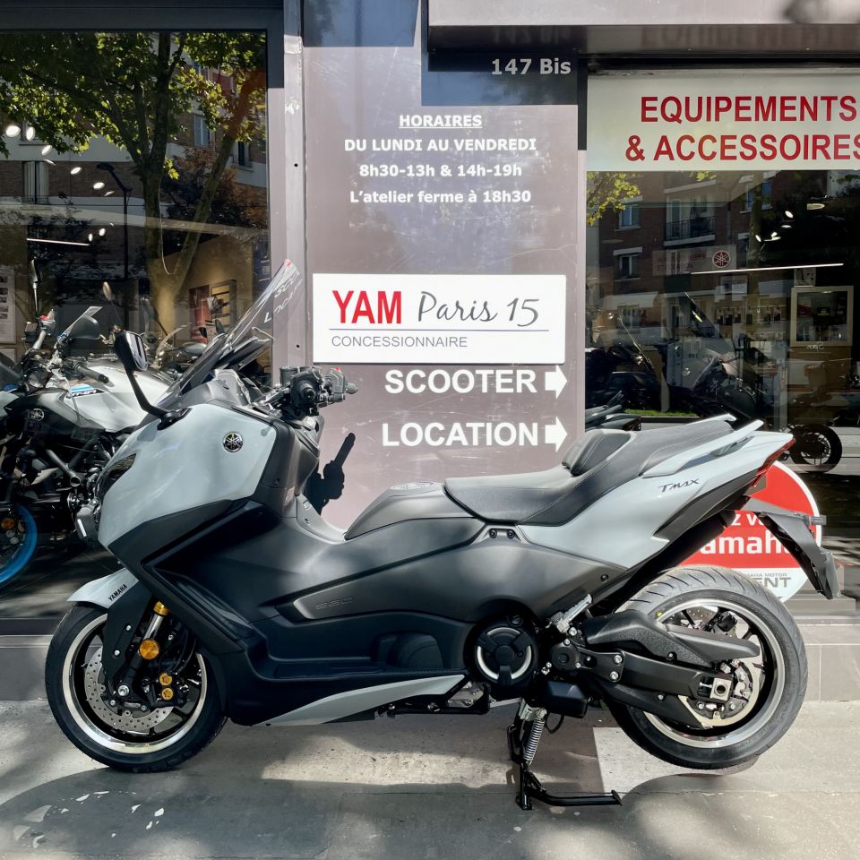 YAMAHA XP T-MAX 560 TECH MAX 4