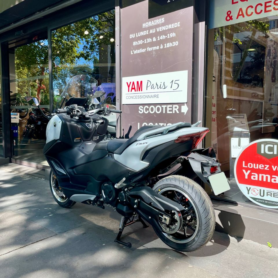 YAMAHA XP T-MAX 560 TECH MAX 4