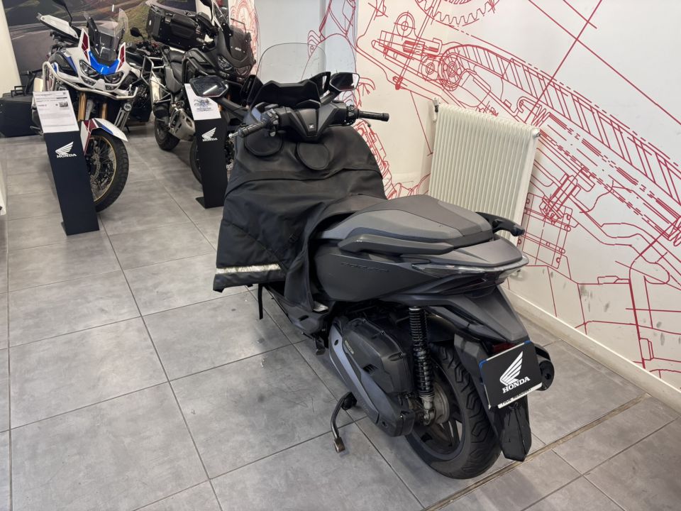 HONDA NSS FORZA 125 4