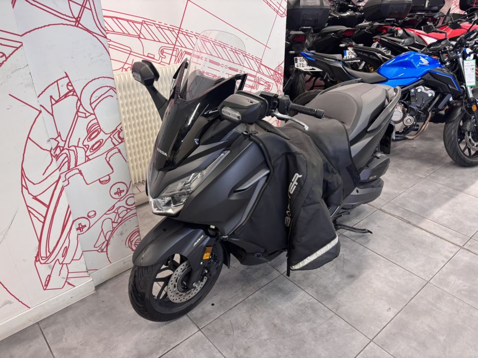 HONDA NSS FORZA 125 4